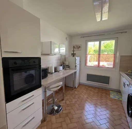 Appartement En Rez De Jardin -Terrasse-2 Chambres-Parking