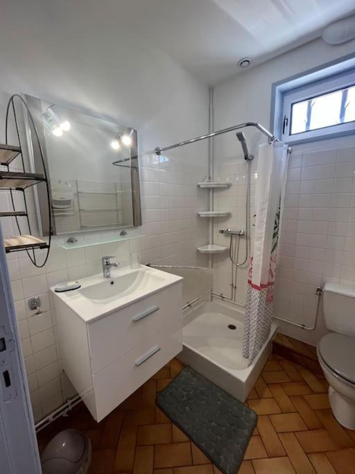 Apartment En Rez De Jardin -terrasse-2 Chambres-parking
